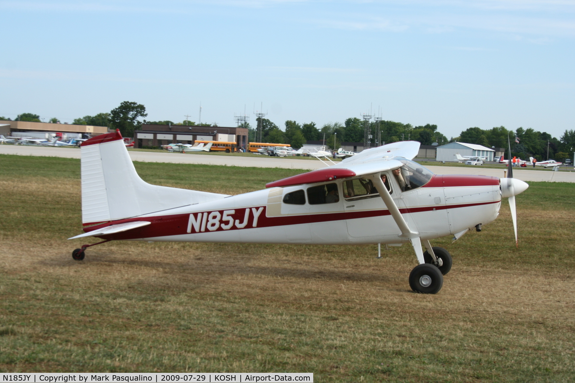 N185JY, 1975 Cessna A185F Skywagon 185 C/N 18502669, Cessna A185F