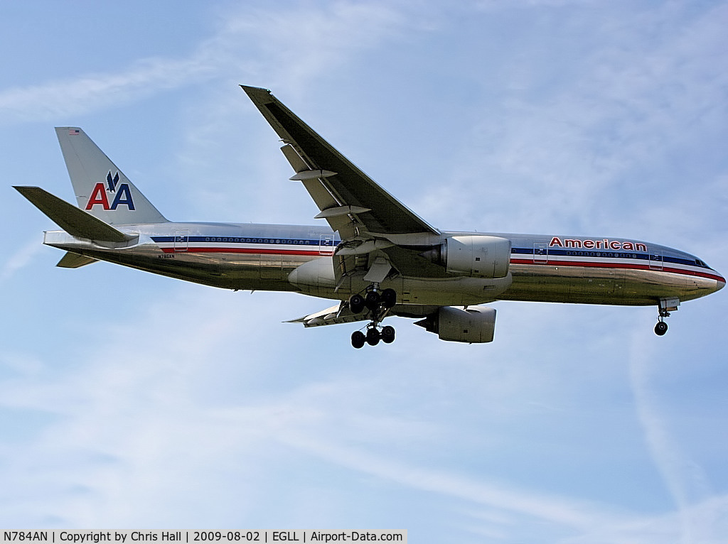 N784AN, 2000 Boeing 777-223 C/N 29588, American Airlines