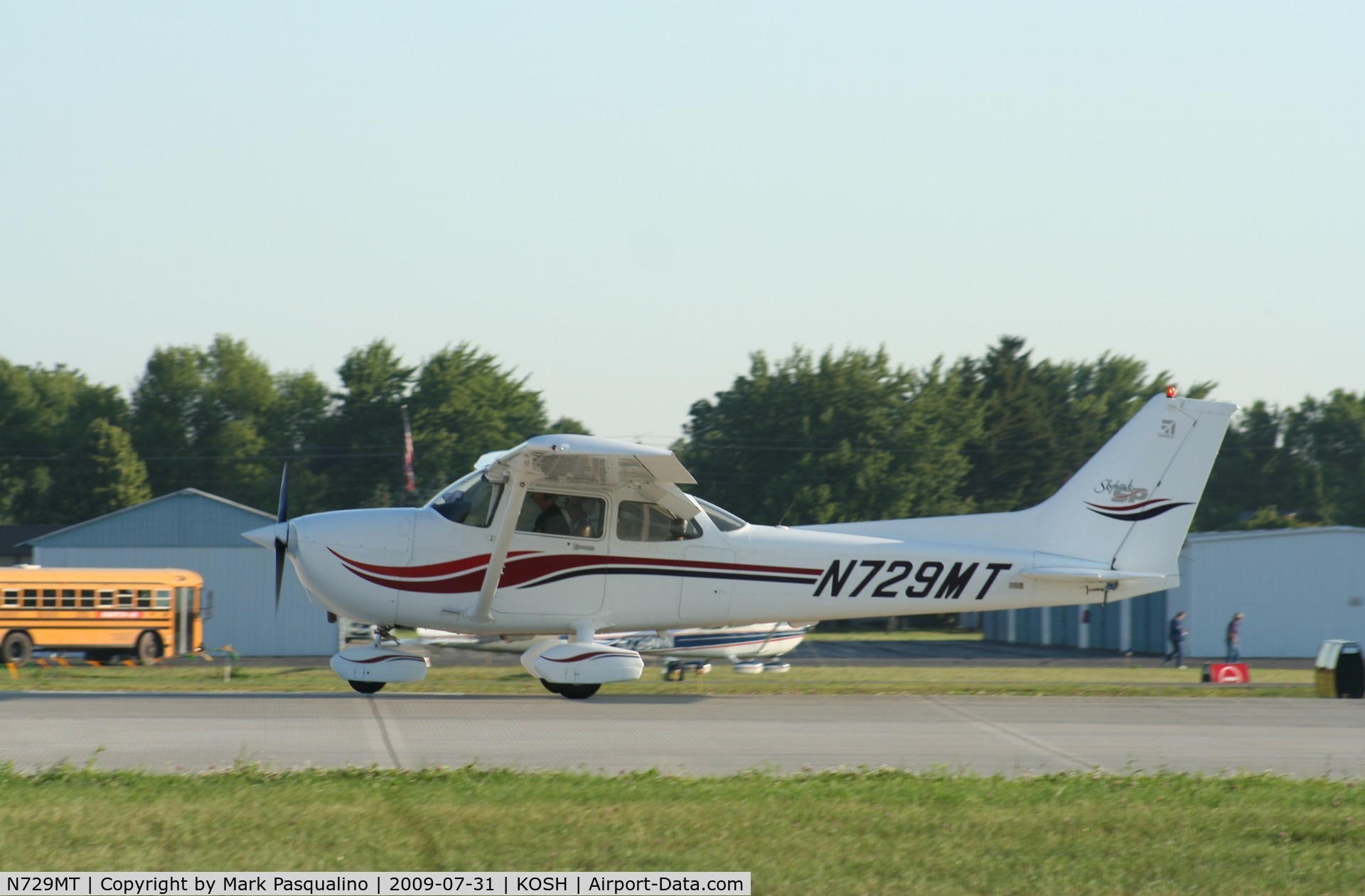 N729MT, 1999 Cessna 172S C/N 172S8272, Cessna 172S