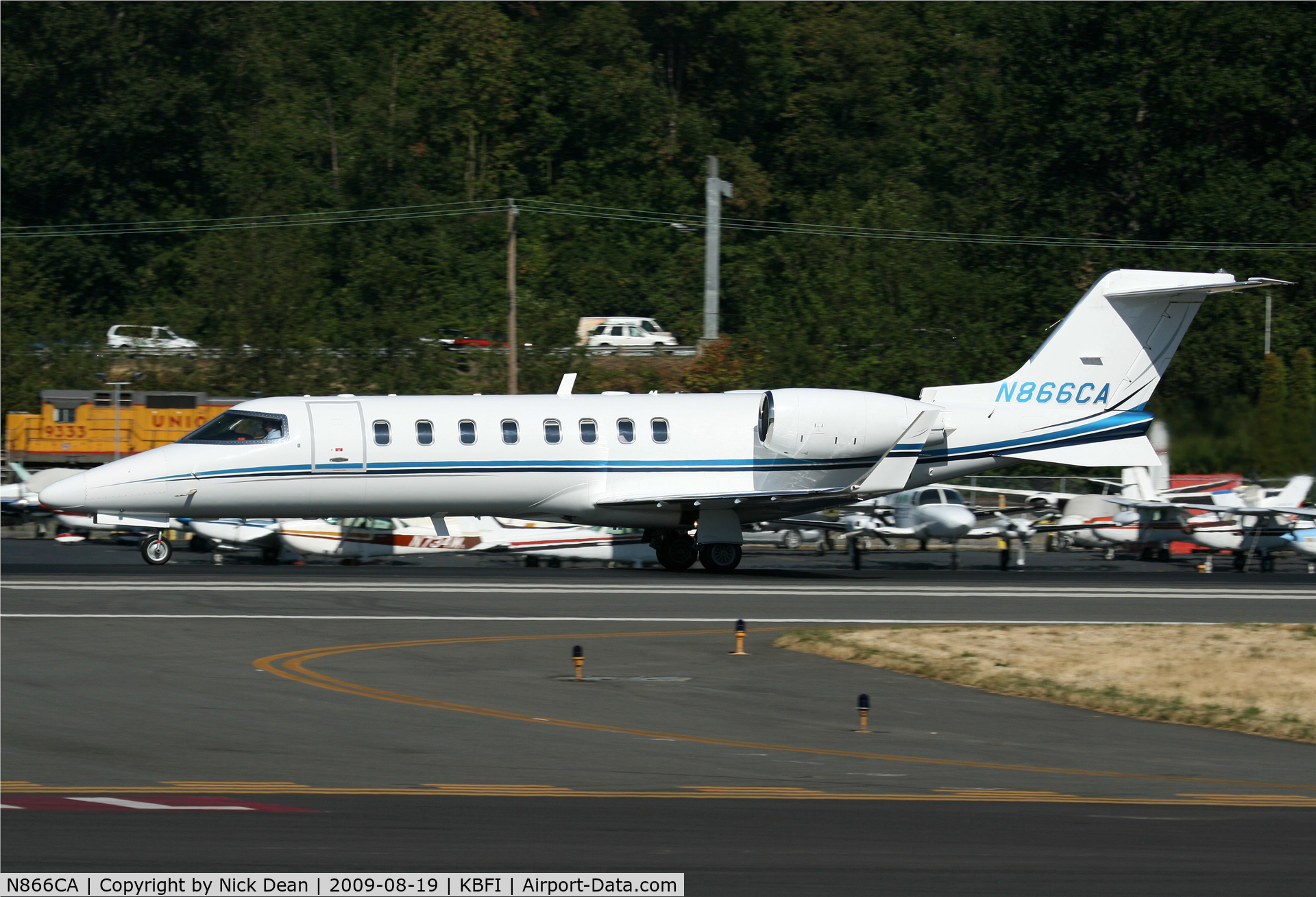 N866CA, 2001 Learjet Inc 45 C/N 184, KBFI