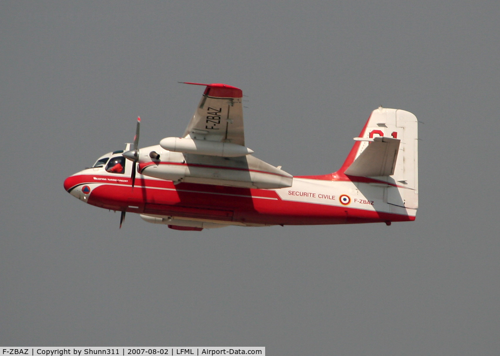 F-ZBAZ, De Havilland Canada CS2F-2 C/N DHC57, On take off for a new fire forest rescue...