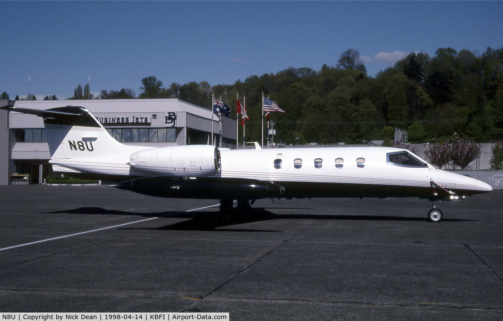 N8U, 1977 Gates Learjet 36A C/N 36A-026, KBFI