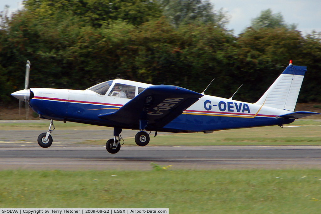 G-OEVA, 1965 Piper PA-32-260 Cherokee Six Cherokee Six C/N 32-219, Piper Cherokee Six departs North Weald