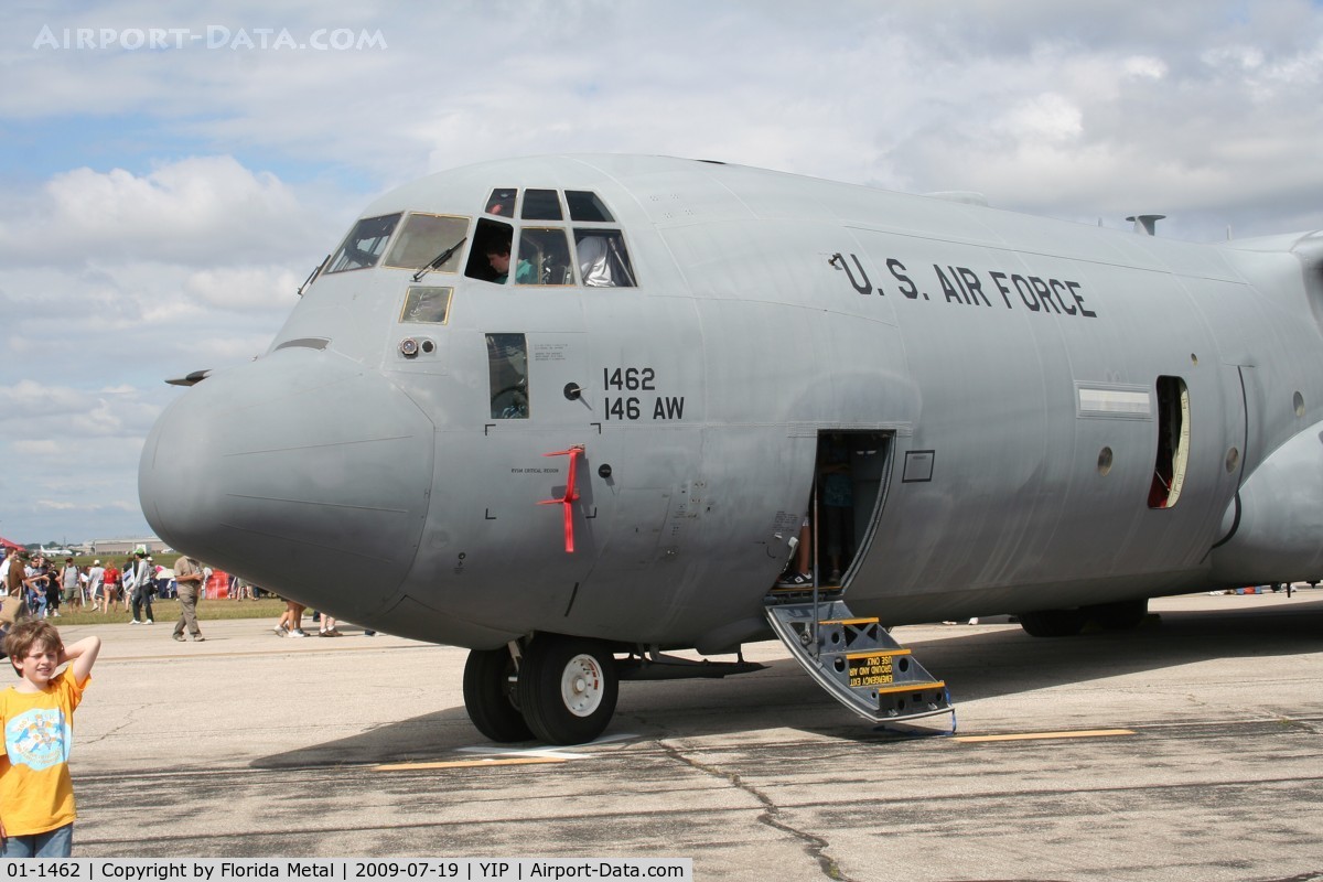01-1462, 2001 Lockheed C-130J-30 Super Hercules C/N 382-5526, C-130J
