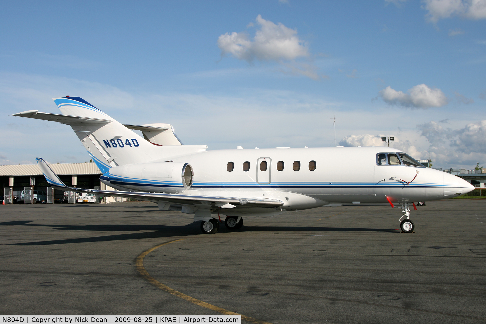 N804D, Hawker Beechcraft Corp HAWKER 900XP C/N HA-0110, KPAE