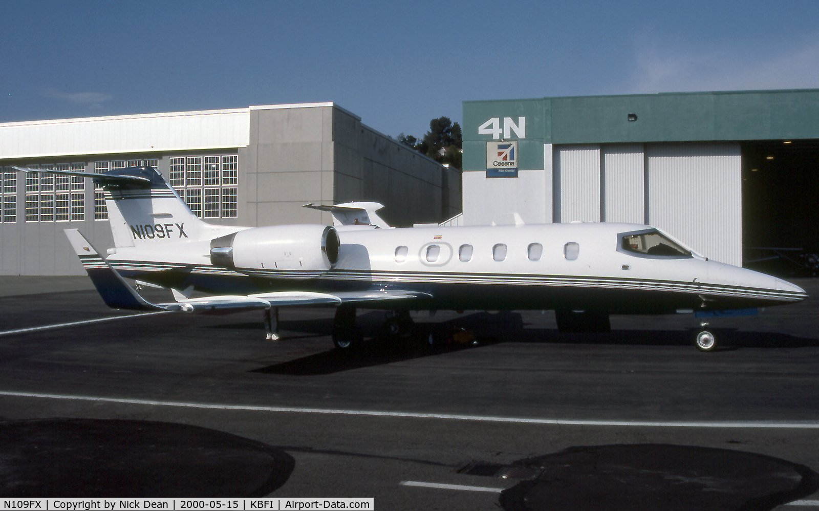 N109FX, 1995 Learjet 31A C/N 31A-105, KBFI