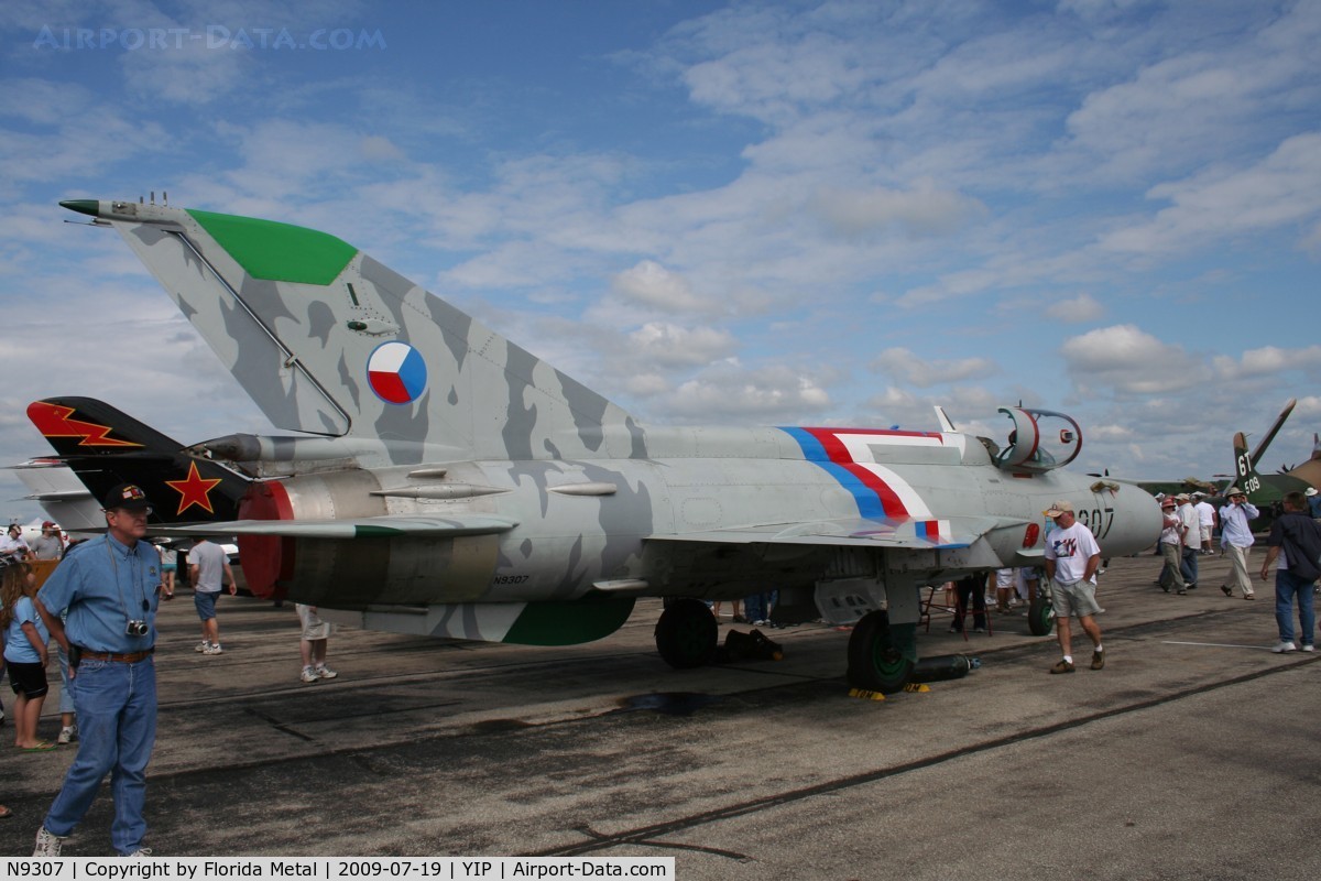 N9307, 1975 Mikoyan-Gurevich MiG-21MF C/N 96004307, Mig-21