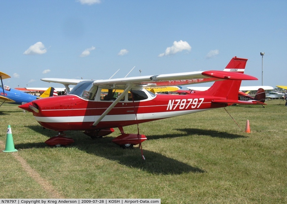 N78797, 1968 Cessna 172K Skyhawk C/N 17257767, EAA Airventure 2009