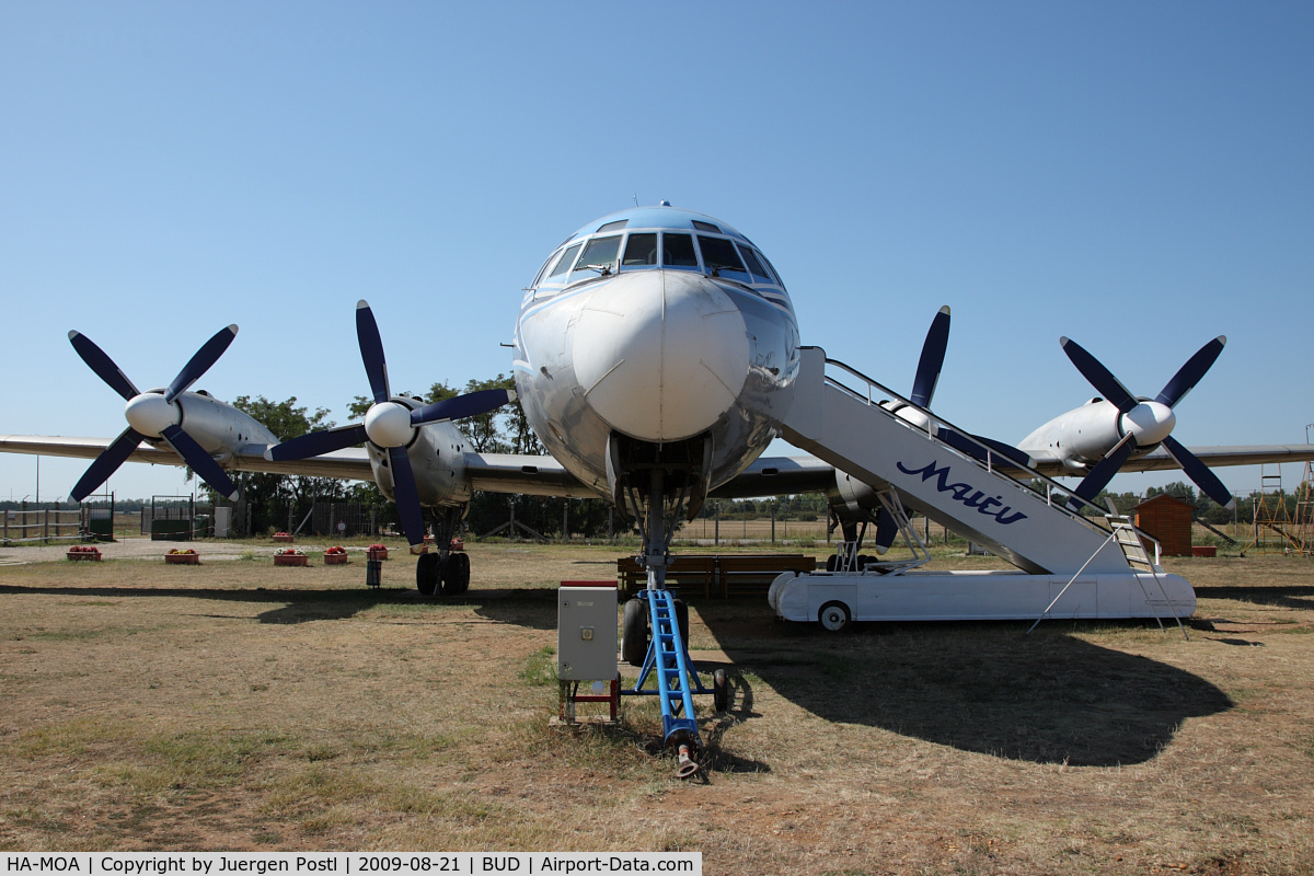 HA-MOA, 1960 Ilyushin IL-18V C/N 180001903, Air Museum Bud/Ferihegy - Ilyushin Il-18V