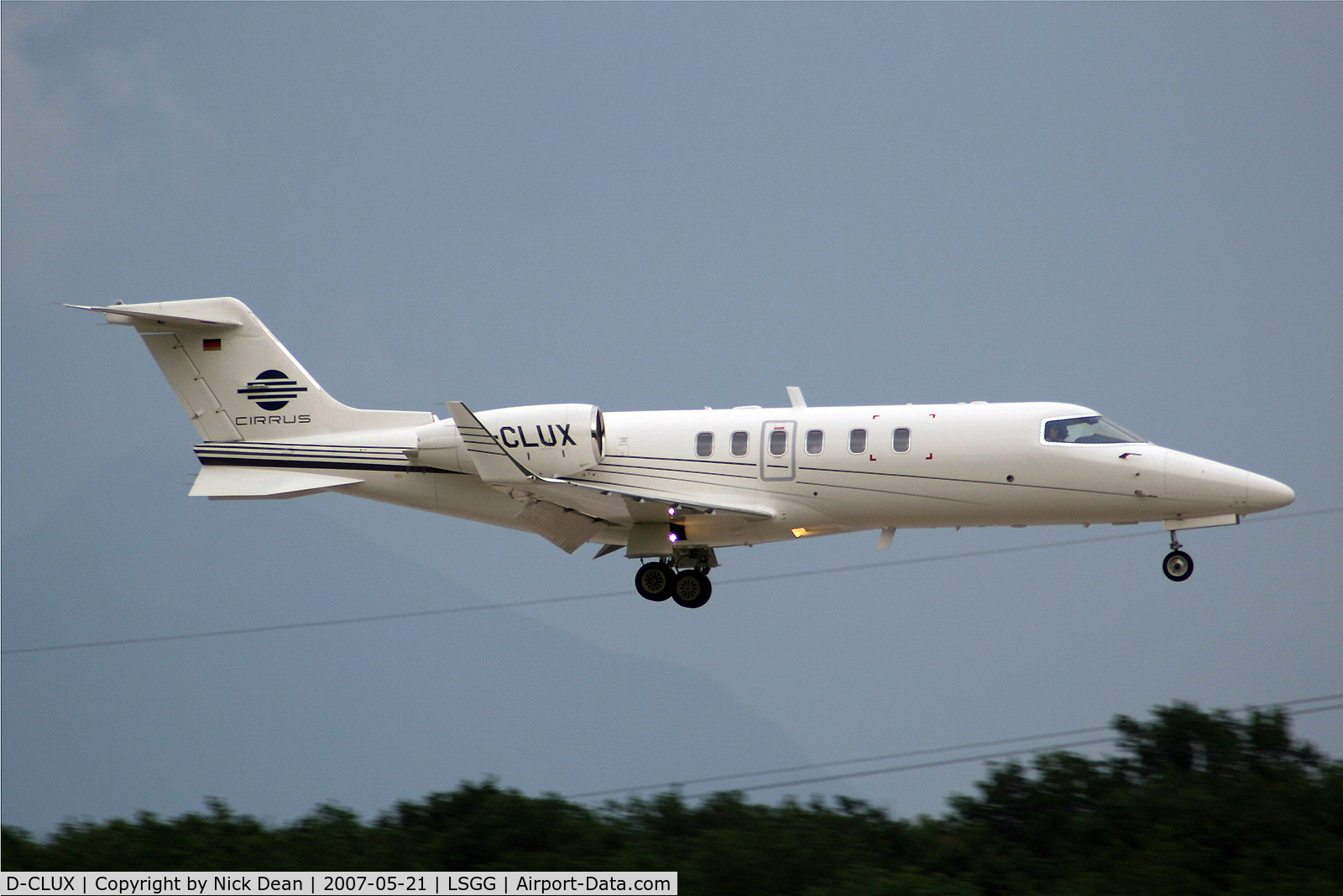 D-CLUX, Bombardier Learjet 40 C/N 40-2061, LSGG