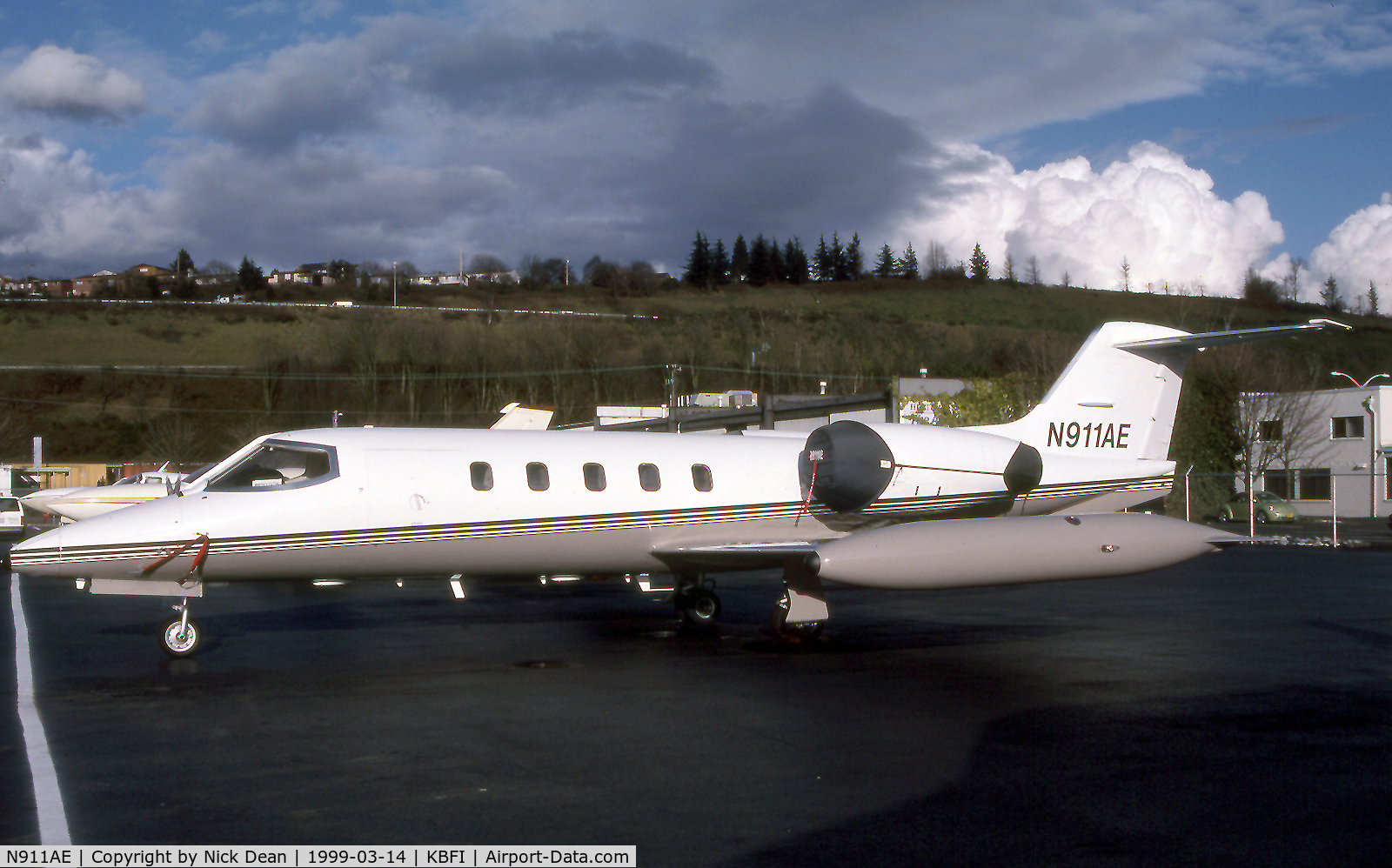 N911AE, Gates Learjet 35A C/N 109, KBFI