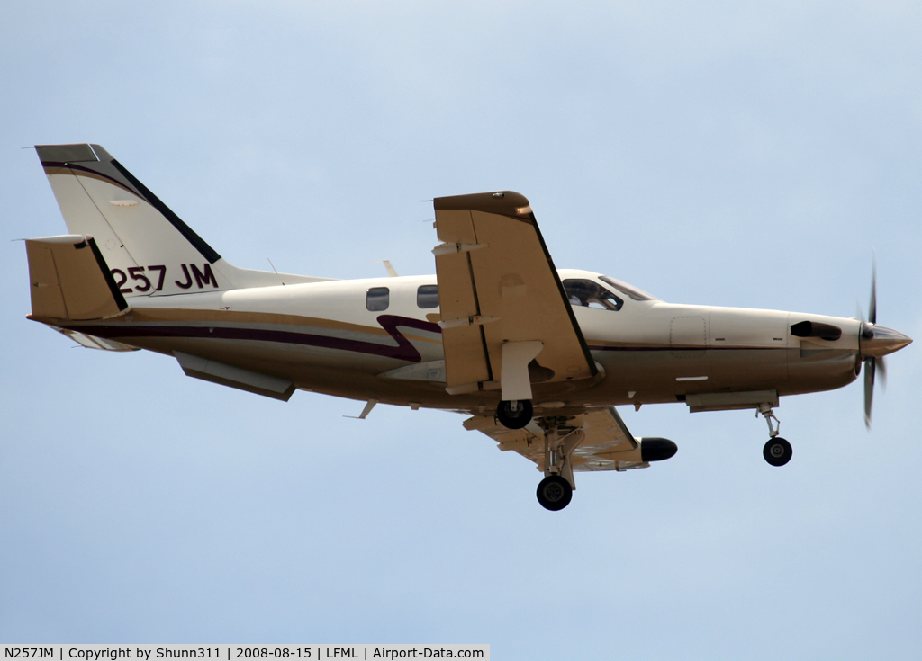 N257JM, 2006 Socata TBM-700 C/N 356, Landing rwy 14R