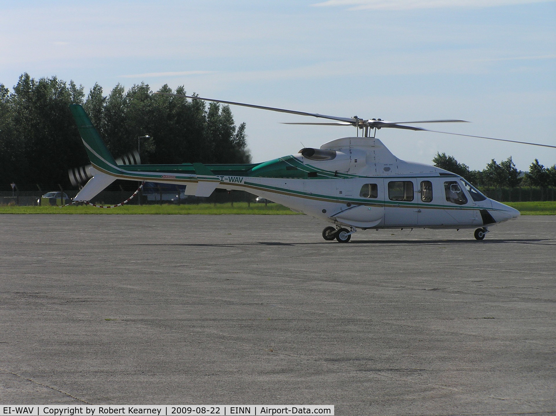 EI-WAV, Bell 430 C/N 49028, Helicopter going for departure