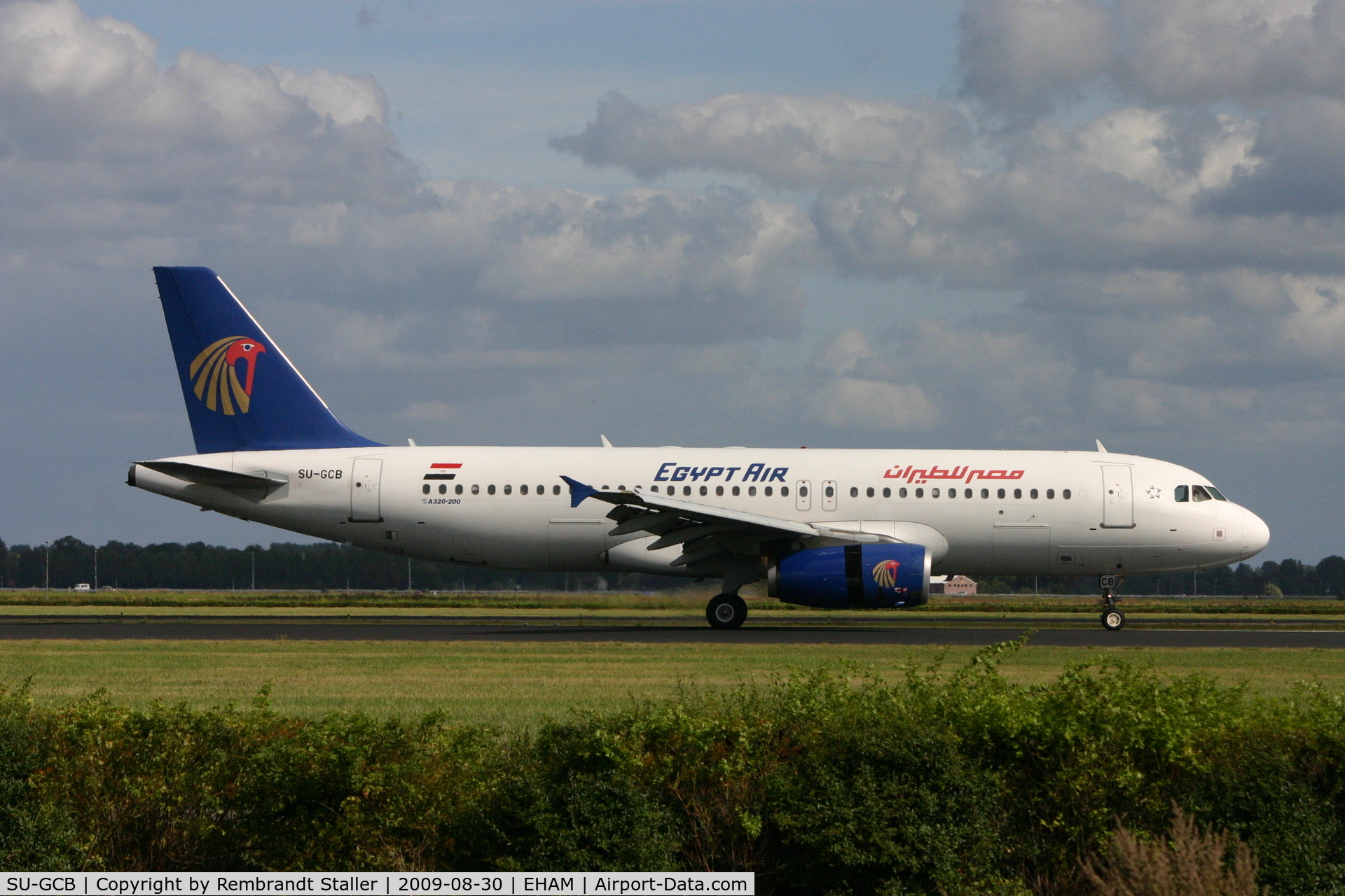 SU-GCB, 2003 Airbus A320-232 C/N 2079, Just landed on 18R at Schiphol