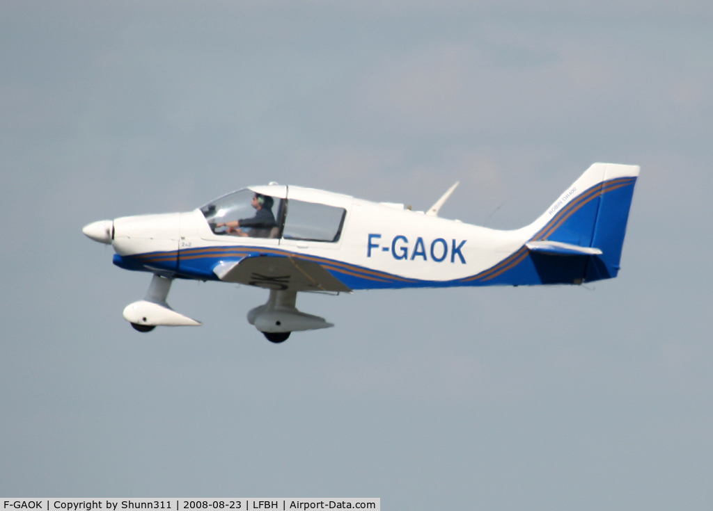 F-GAOK, Robin DR-400-108  Dauphin 2+2 C/N 1218, Go around...