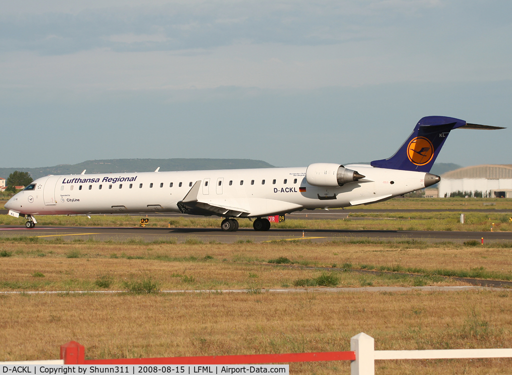 D-ACKL, 2006 Bombardier CRJ-900LR (CL-600-2D24) C/N 15095, Lining up rwy 32R for departure...