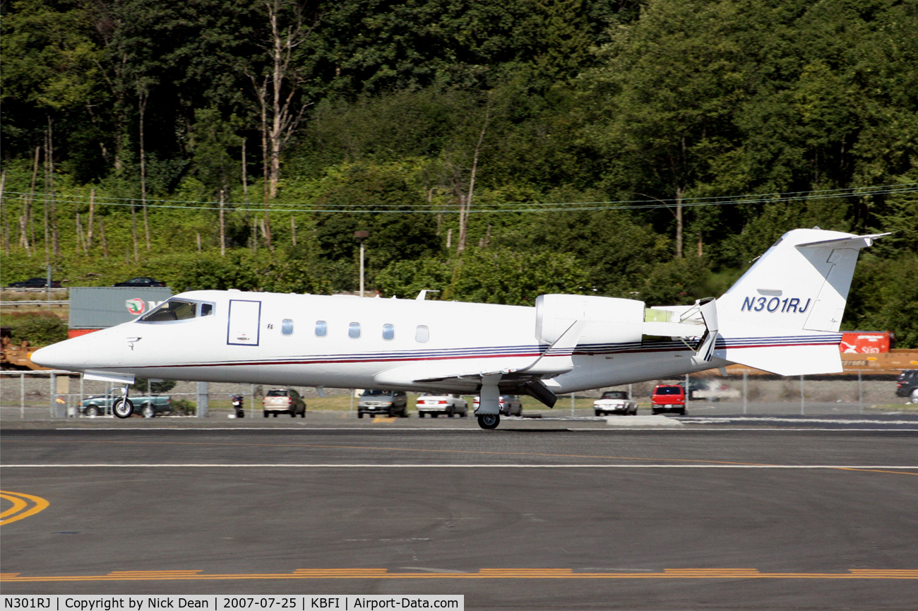 N301RJ, 1995 Learjet 60 C/N 054, KBFI