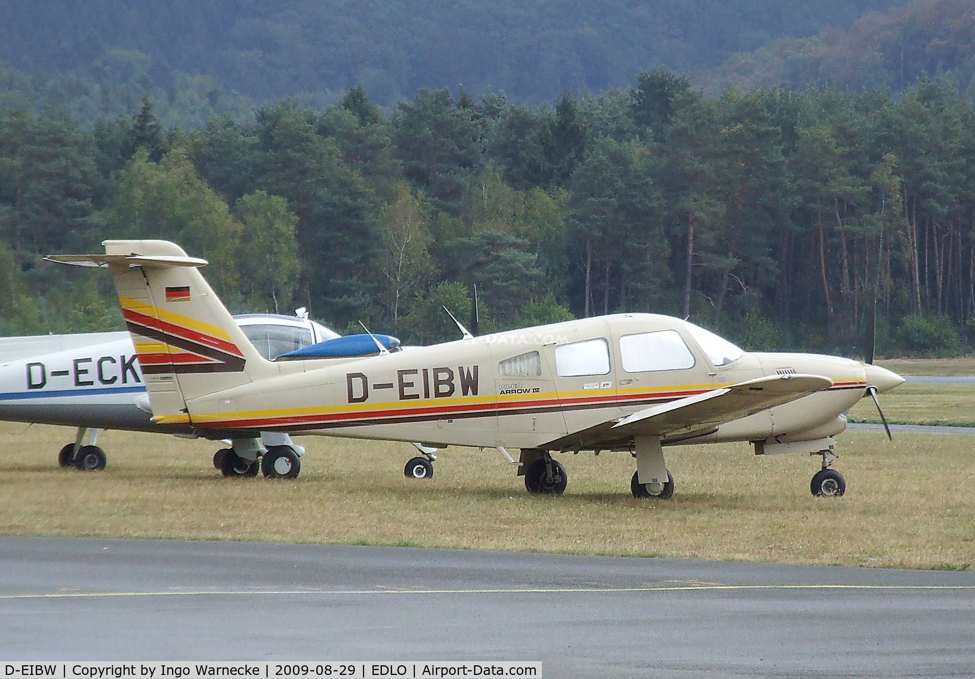 D-EIBW, 1981 Piper PA-28RT-201T Turbo Arrow IV Arrow IV C/N 28R-8131162, Piper PA-28RT-201T Turbo Arrow IV at Oerlinghausen airfield