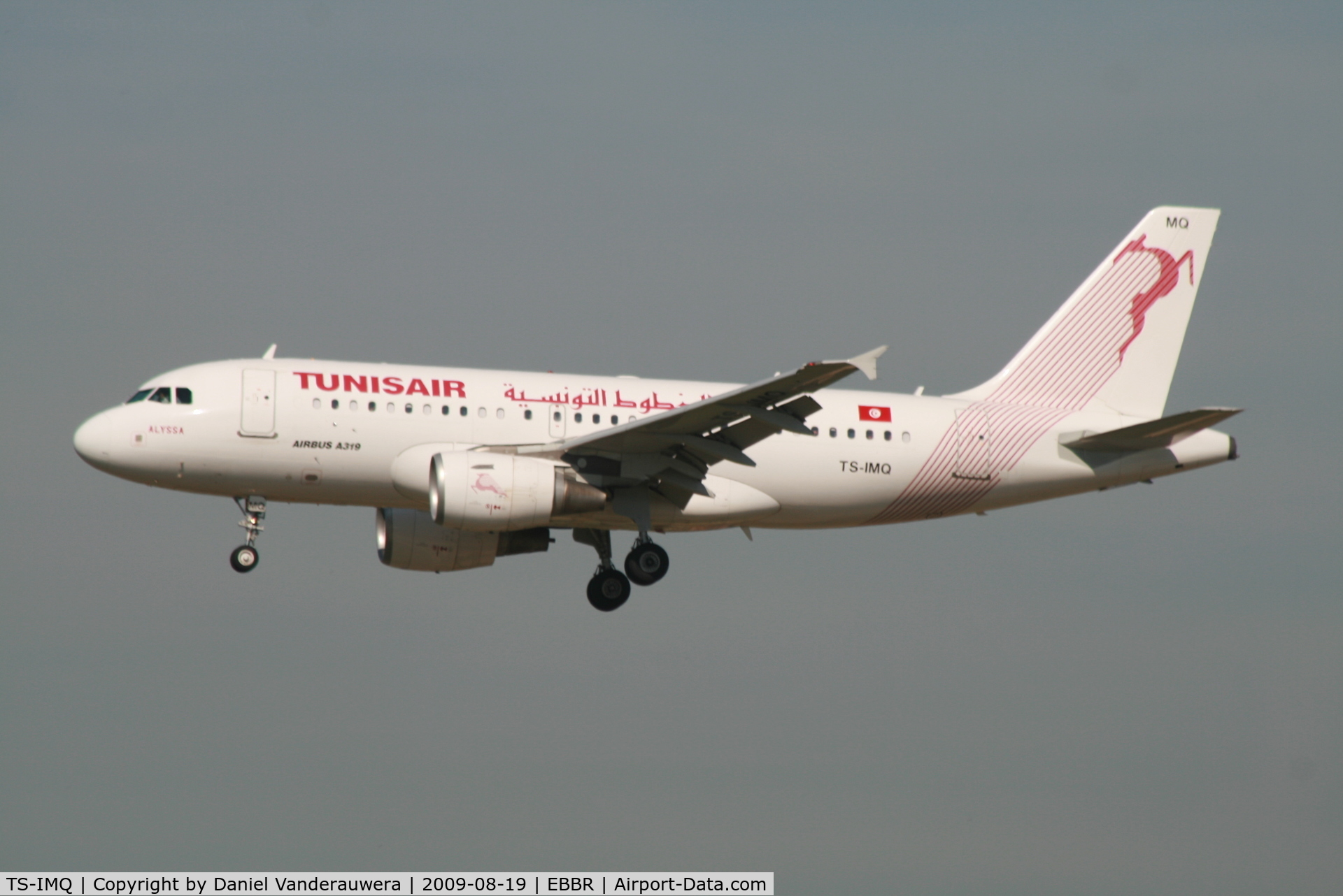 TS-IMQ, 2007 Airbus A319-112 C/N 3096, flight TU788 is descending to rwy 20