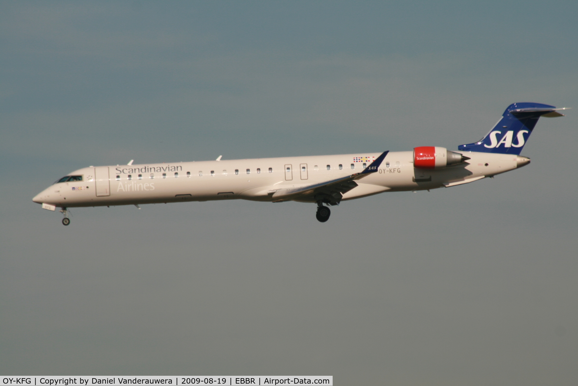 OY-KFG, 2009 Bombardier CRJ-900ER (CL-600-2D24) C/N 15237, flight SK593 is descending to rwy 20