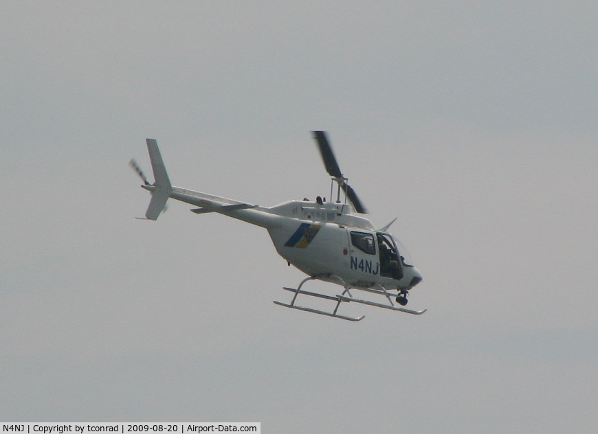 N4NJ, Bell OH-58A C/N 70-15337, at 