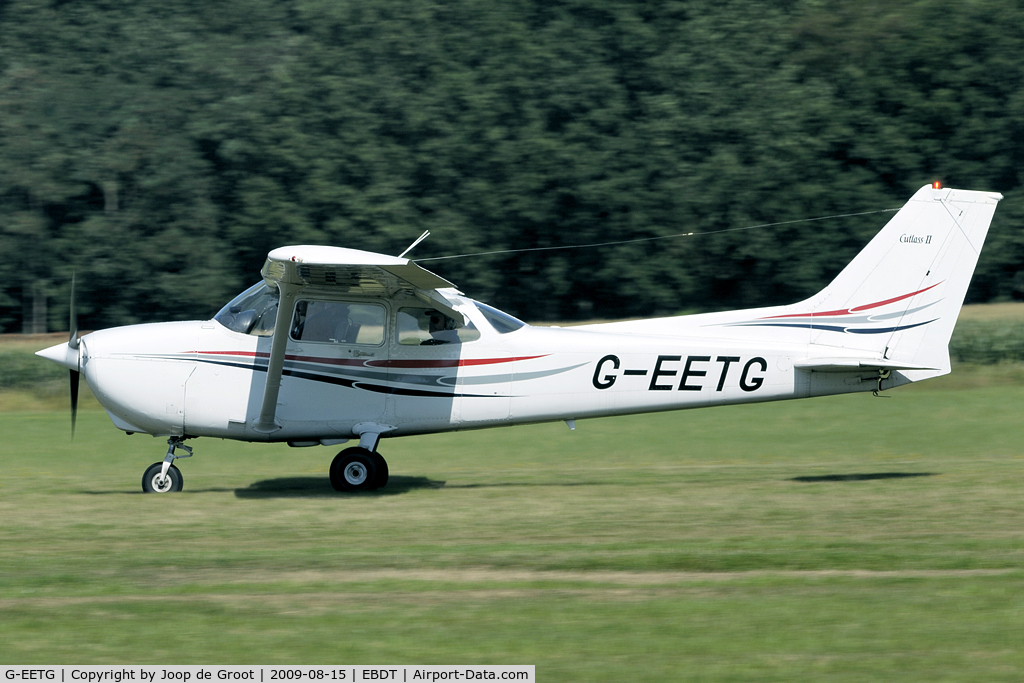 G-EETG, 1983 Cessna 172Q Cutlass Cutlass C/N 17275928, old timer fly in.