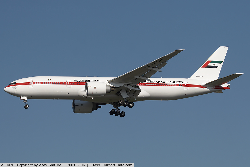 A6-ALN, 1999 Boeing 777-2AN/ER C/N 29953, Amiri Flight Dubai 777-200