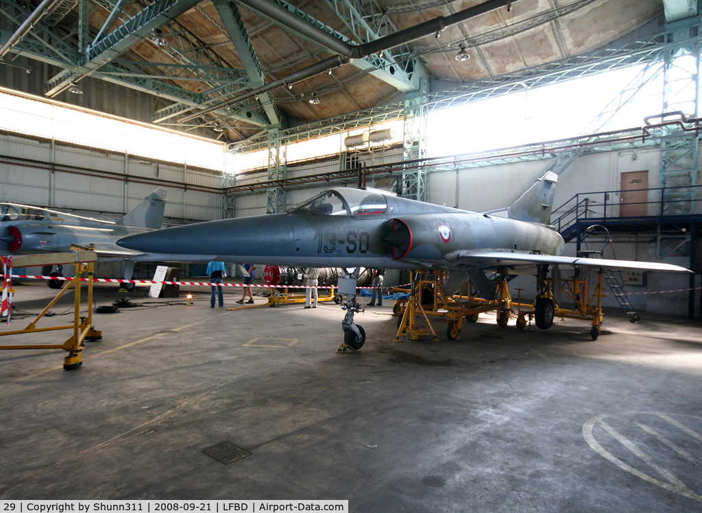 29, Dassault Mirage 5F C/N 29, Displayed during Day of Patrimony by CAEA Musuem