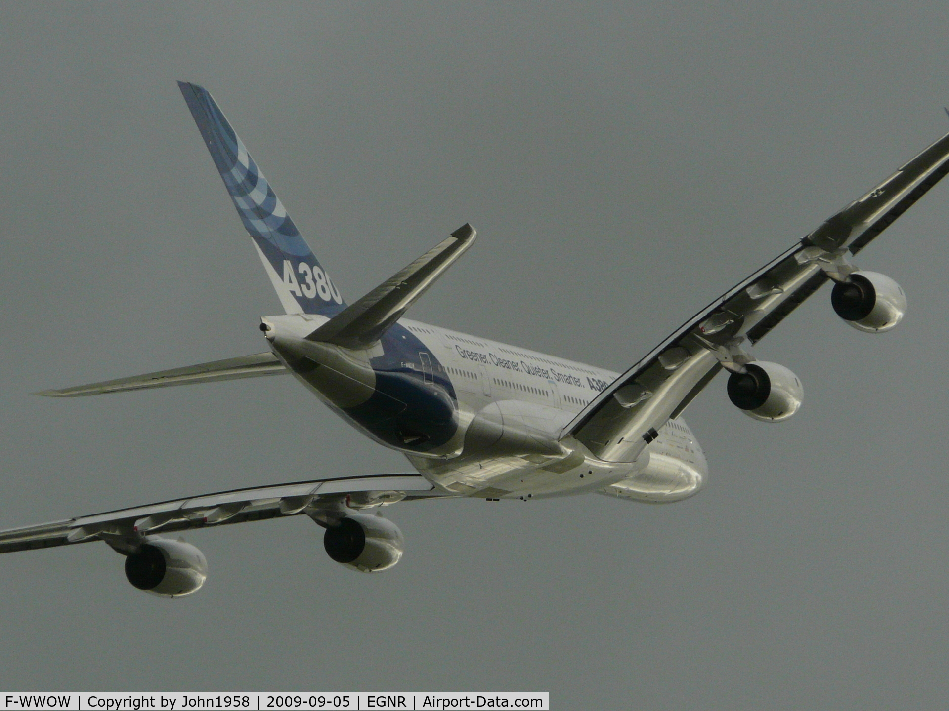 F-WWOW, 2005 Airbus A380-841 C/N 001, Flying at CEG families day