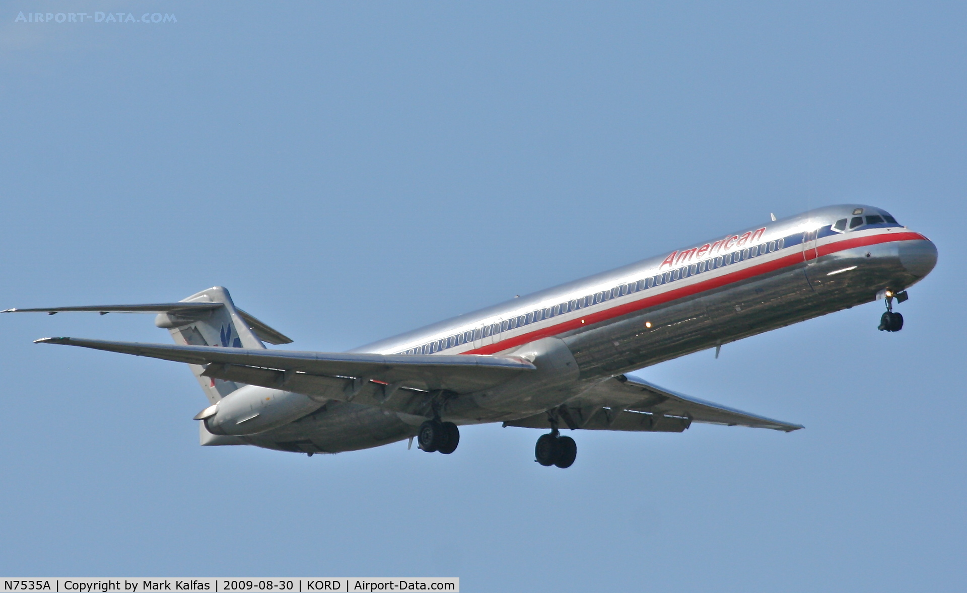N7535A, 1990 McDonnell Douglas MD-82 (DC-9-82) C/N 49989, American Airlines MD-82, N7535A on final RWY 10 KORD