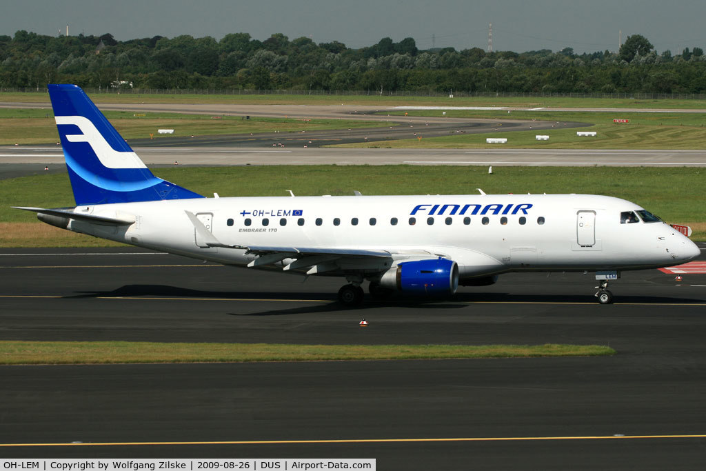 OH-LEM, 2006 Embraer 170LR (ERJ-170-100LR) C/N 17000141, visitor