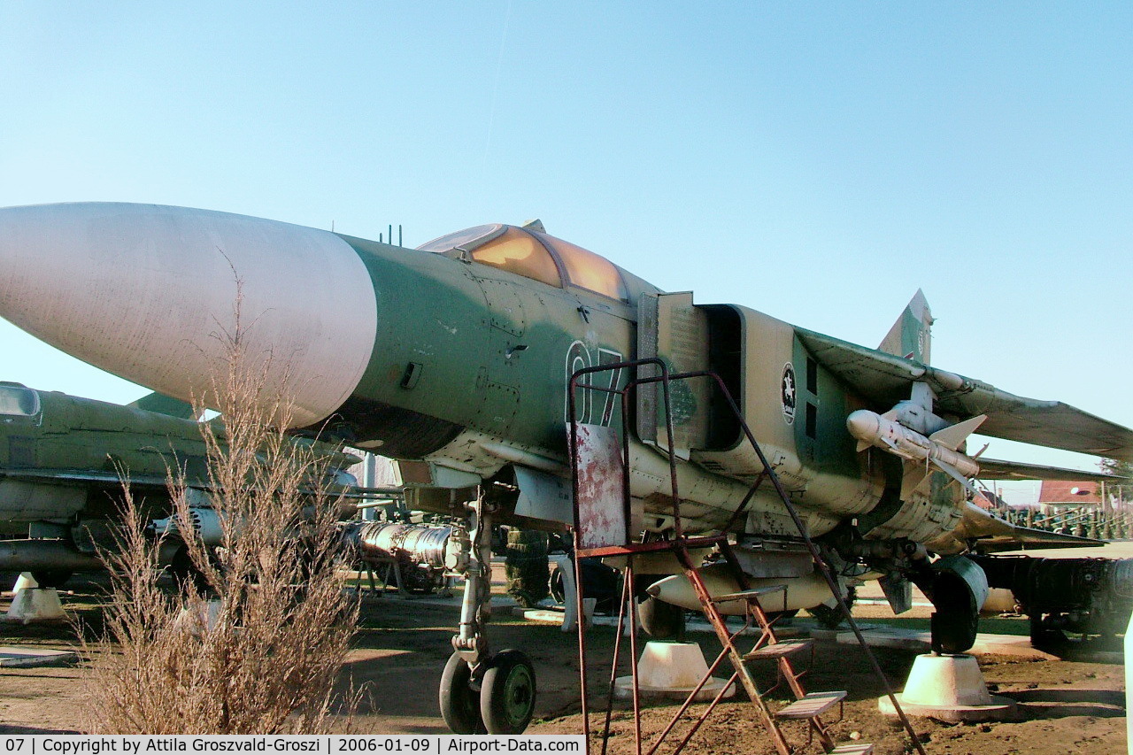 07, 1979 Mikoyan-Gurevich MiG-23MF C/N 0390217166, Kecel Military technical park, Hungary