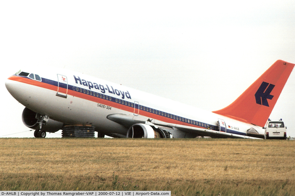 D-AHLB, 1989 Airbus A310-304 C/N 528, Hapag Lloyd Airbus A310