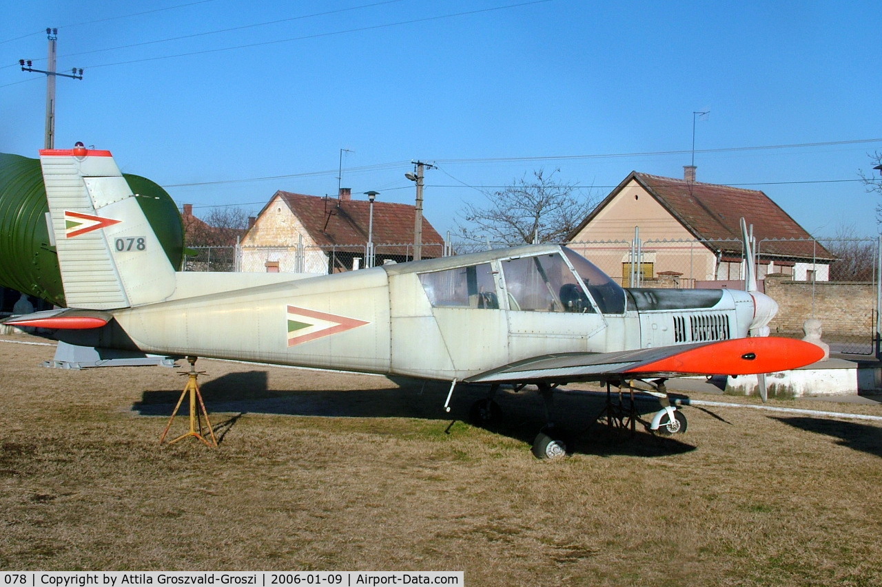 078, 1976 Zlin Z-43 C/N 0078, Kecel Military technical park, Hungary
