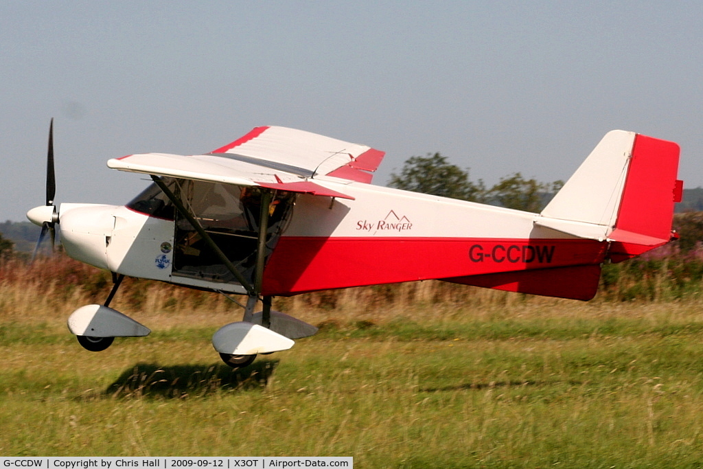G-CCDW, 2003 Best Off Skyranger 582(1) C/N BMAA/HB/268, Staffordshire Aero Club's 25th anniversary fly-in
