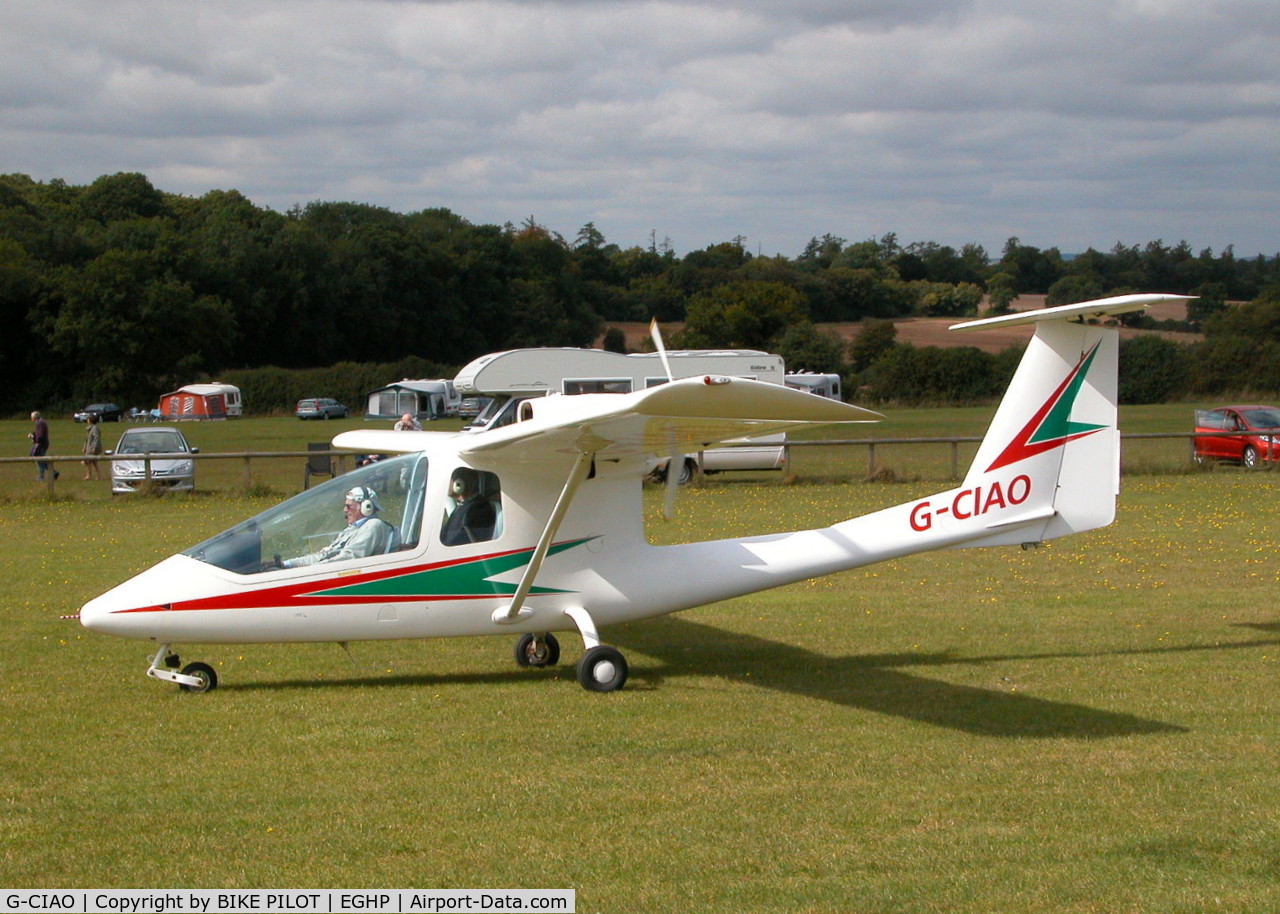 G-CIAO, 1998 Iniziative Industriali Italiane Sky Arrow 650T C/N PFA 298-13095, TAXYING BACK TOWARDS THE CLUB HOUSE. POPHAM RUSSIAN AIRCRAFT FLY-IN