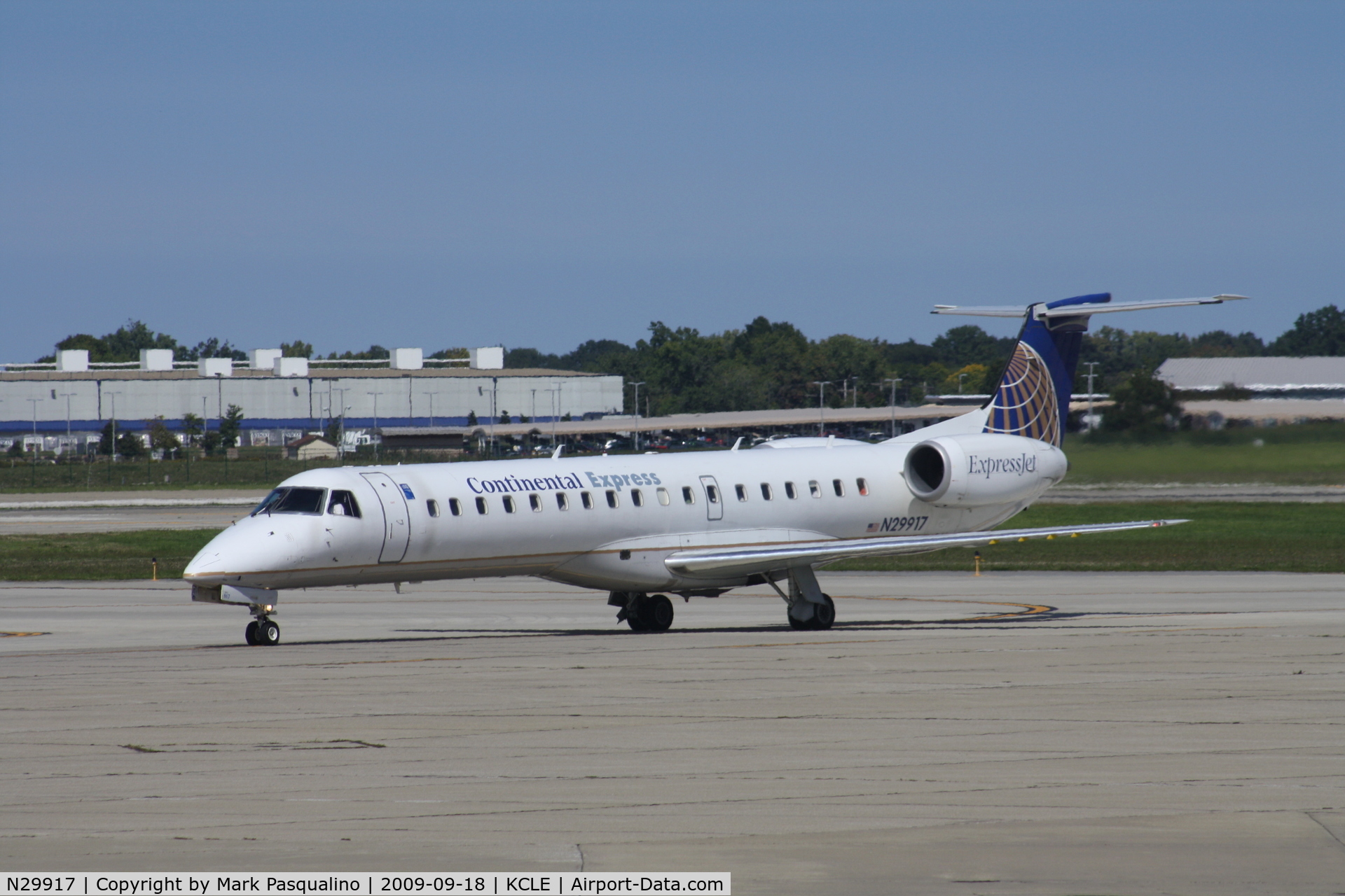 N29917, 2001 Embraer EMB-145LR C/N 145414, EMB-145LR