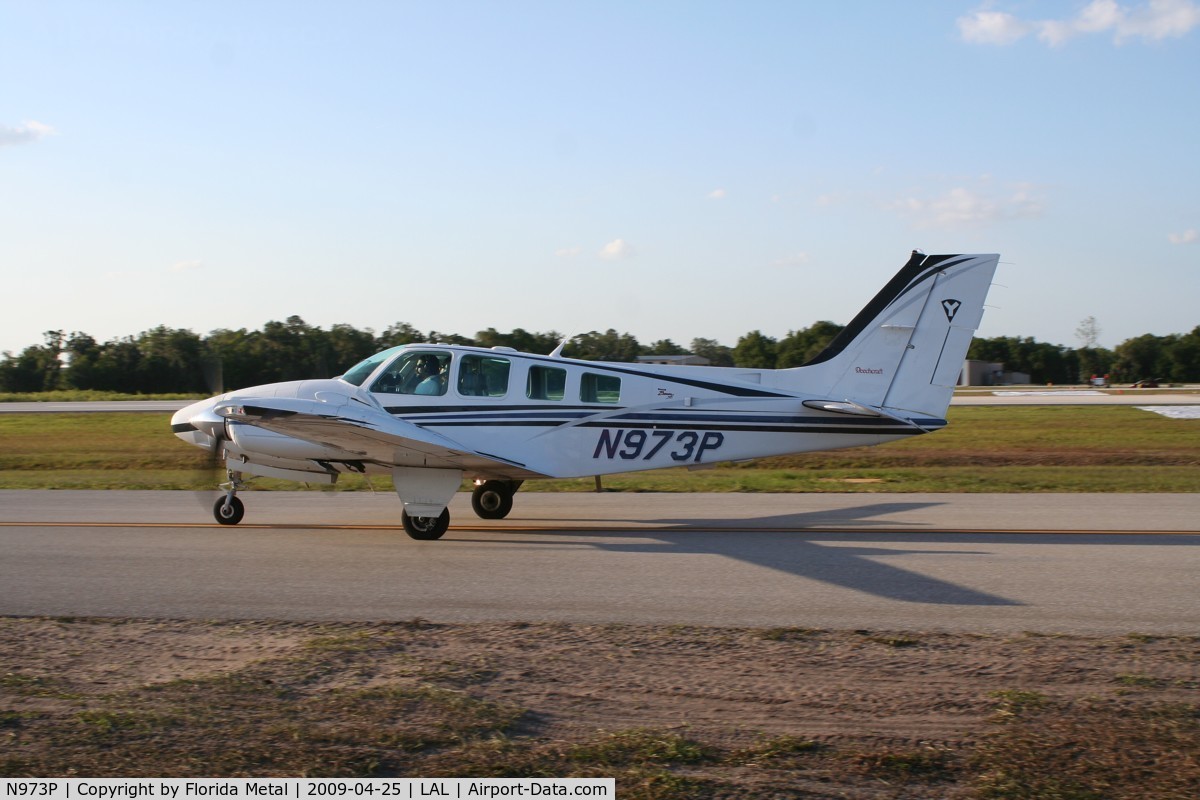 N973P, 2000 Raytheon Aircraft Company 58 C/N TH-1934, Beech 58