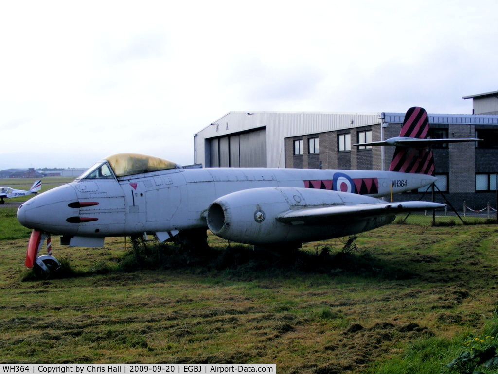 WH364, Gloster Meteor F.8 C/N Not found WH364, displayed by the airport perimeter fence