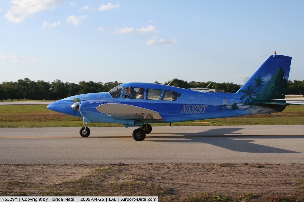 N5329Y, 1963 Piper PA-23-250 Aztec C/N 27-2406, Piper PA-23-250