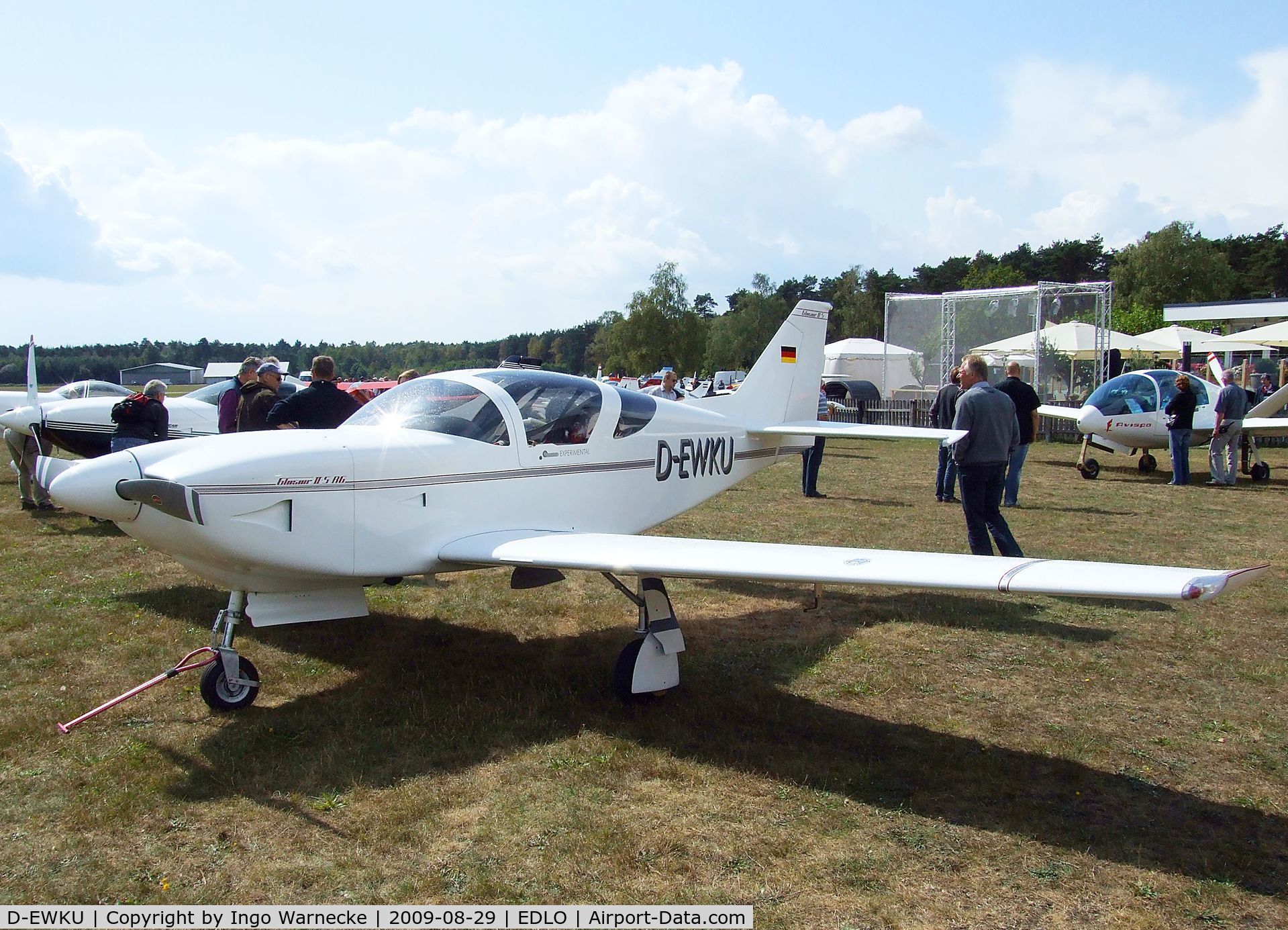 D-EWKU, Glasair II-S RG C/N 2101, Stoddard Hamilton Glasair II S RG at the 2009 OUV-Meeting at Oerlinghausen airfield