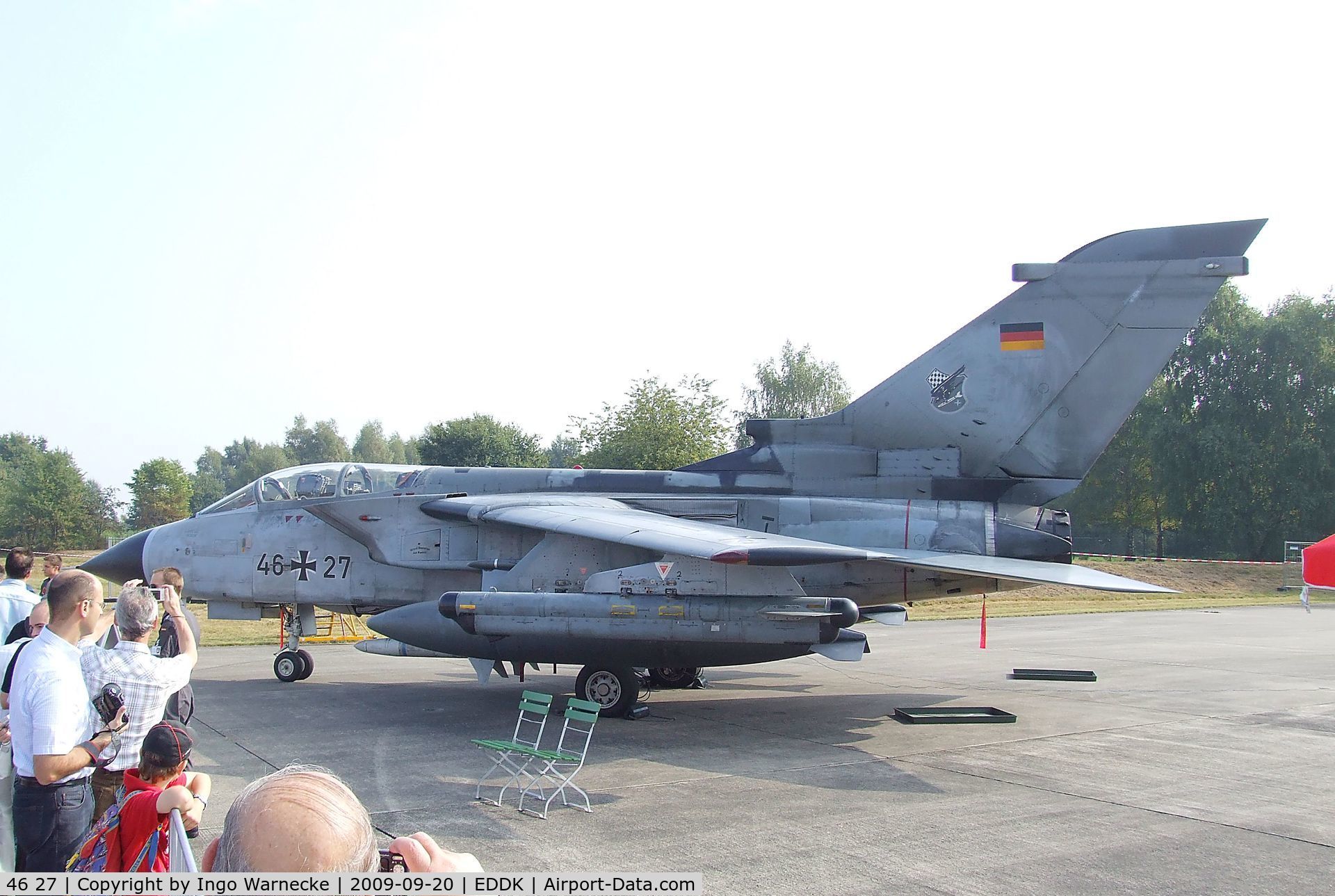 46 27, Panavia Tornado ECR C/N 827/GS260/4327, Panavia Tornado ECR of Luftwaffe (German Air Force) at the DLR 2009 air and space day on the side of Cologne airport