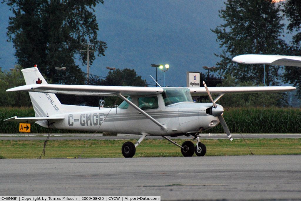 C-GMGF, 1981 Cessna 152 C/N 15285039, 
