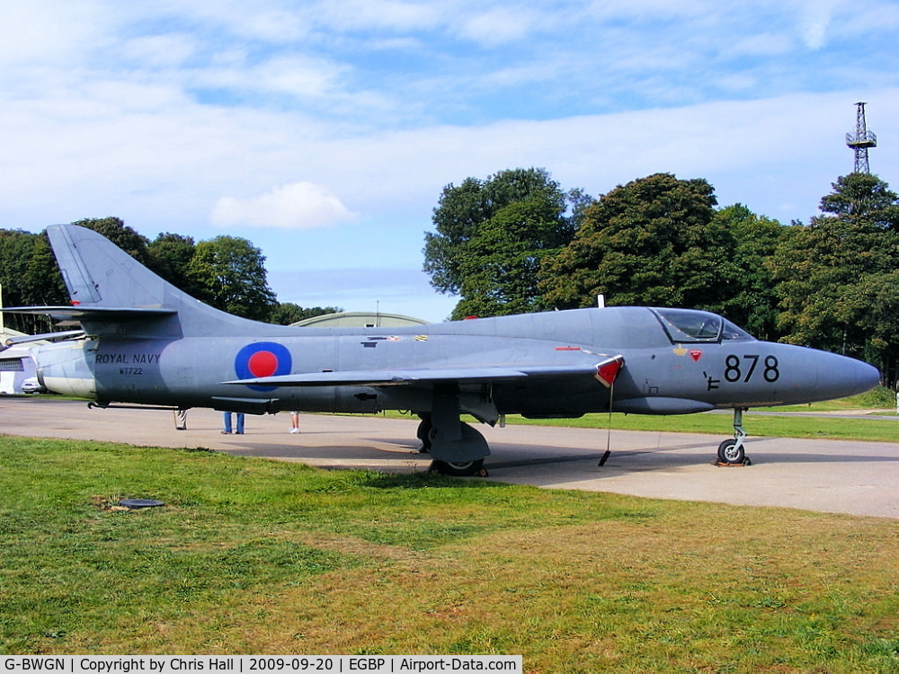 G-BWGN, 1955 Hawker Hunter T.8C C/N 41H-670689, wearing is former Royal Navy id WT722