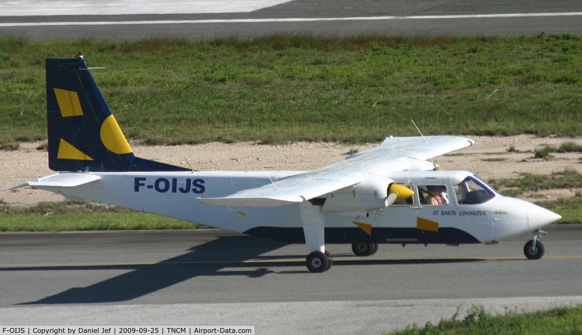 F-OIJS, 1995 Pilatus Britten-Norman BN-2B-20 Islander C/N 2294, taxing to A and holding short