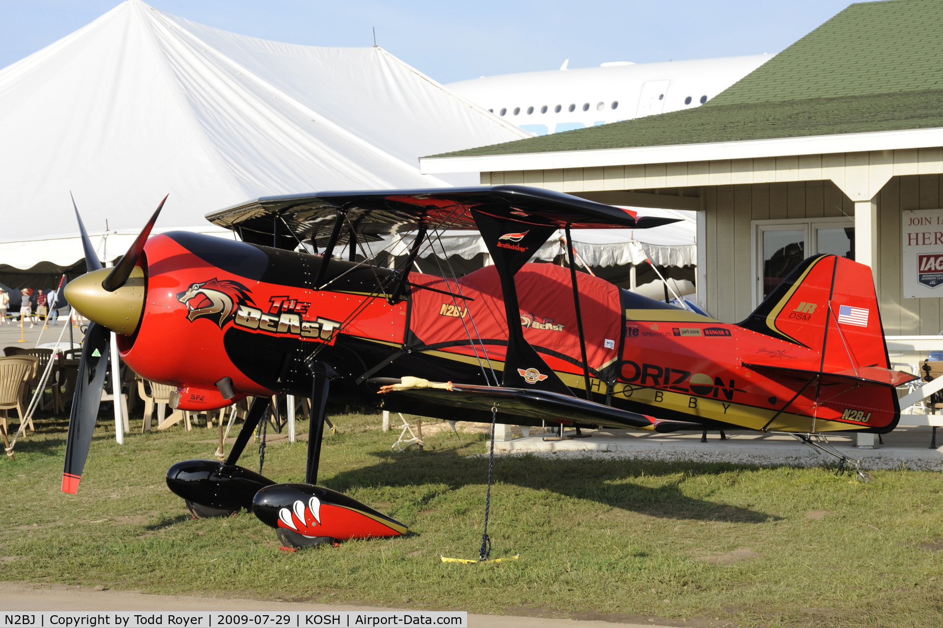 N2BJ, Vertical Unlimited Llc 12 C/N 297, Oshkosh EAA Fly-in 2009