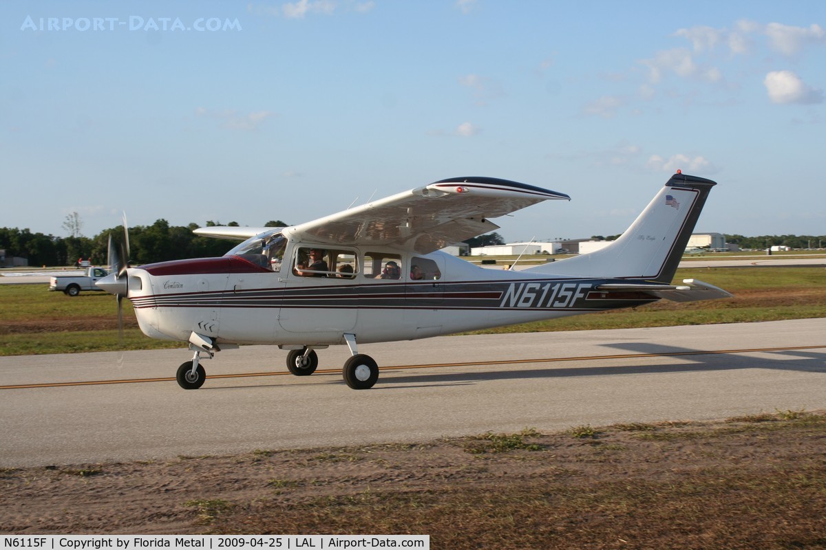 N6115F, 1968 Cessna 210H Centurion C/N 21059015, Cessna 210H
