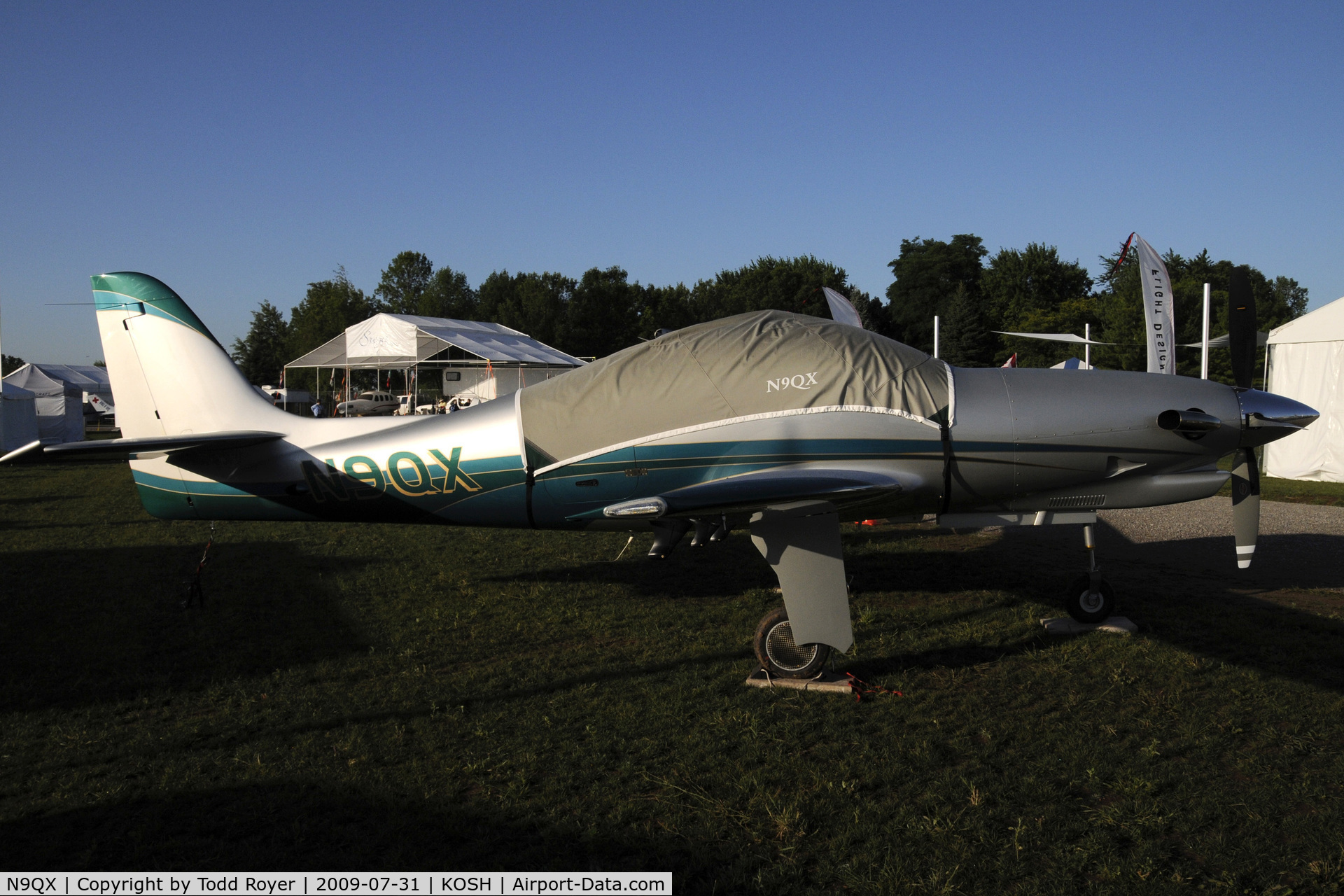 N9QX, Lancair Evolution C/N EVO-004, Oshkosh EAA Fly-in 2009