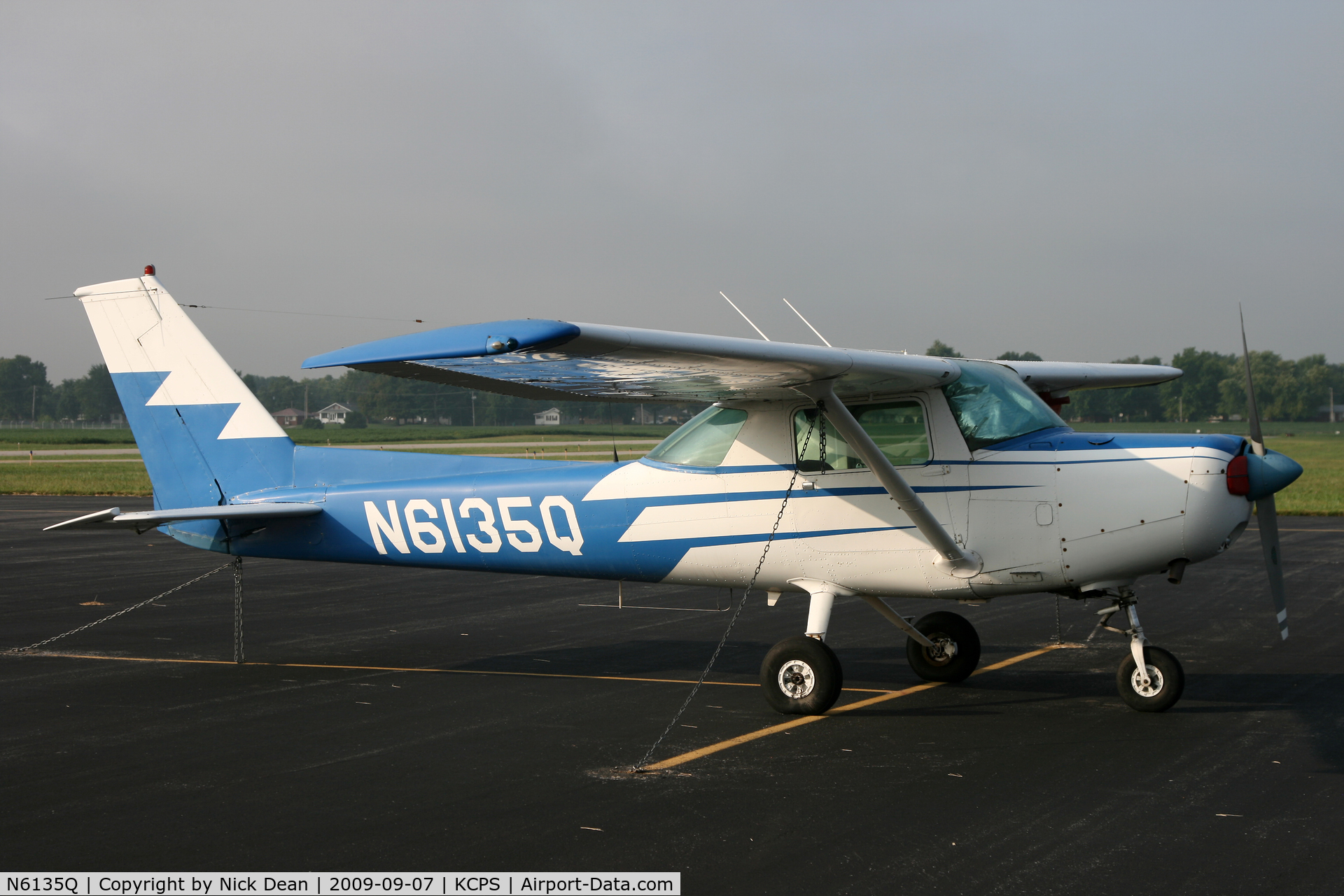 N6135Q, 1981 Cessna 152 C/N 15285159, KCPS