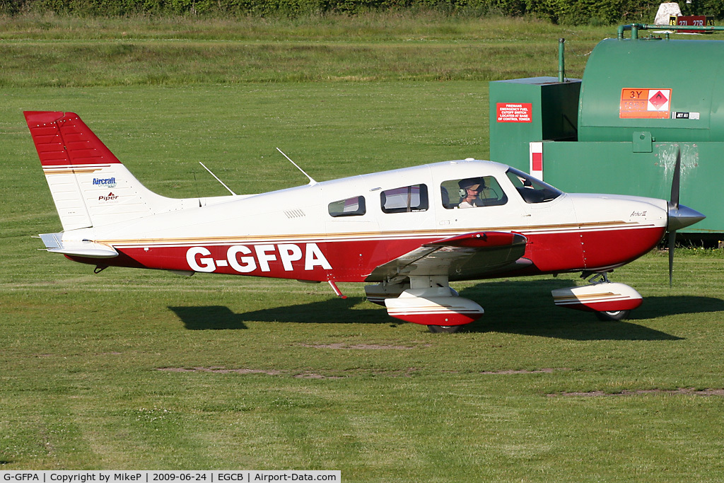 G-GFPA, 1995 Piper PA-28-181 Cherokee Archer III C/N 2843010, Semi-resident at Barton seen taxiing in the evening sun.